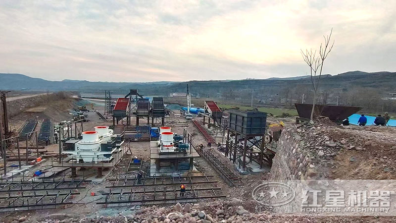 該客戶機制砂生產(chǎn)現(xiàn)場屬于大型，費用在180萬左右