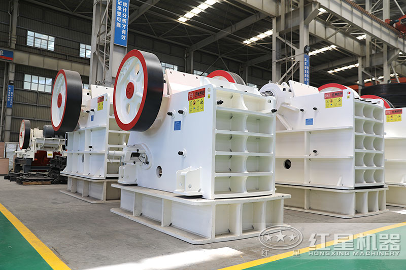 鄂式破碎機 鄂式破碎機