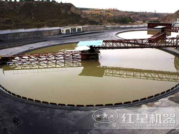 濃縮機(jī) 濃縮機(jī)