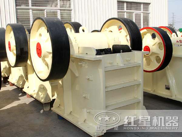 顎式破碎機 顎式破碎機