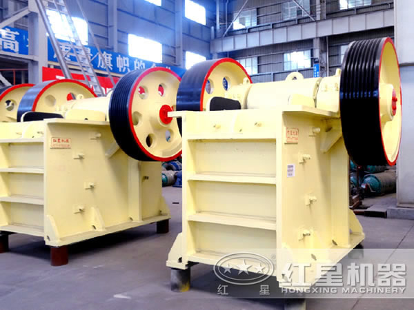 PE-600×900顎式破碎機(jī) PE-600×900顎式破碎機(jī)