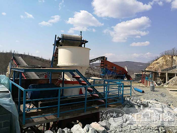 單缸圓錐破生產(chǎn)現(xiàn)場(chǎng) 單缸圓錐破生產(chǎn)現(xiàn)場(chǎng)