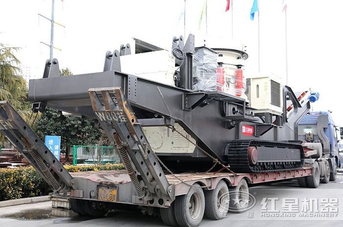 履帶裝置的搭載圓錐破碎機(jī)的移動(dòng)石子機(jī) 履帶裝置的搭載圓錐破碎機(jī)的移動(dòng)石子機(jī)