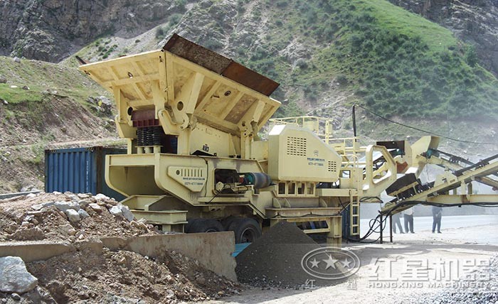 混凝土粉碎機現場 混凝土粉碎機現場