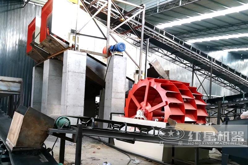 洗砂機(jī)現(xiàn)場(chǎng)，環(huán)保節(jié)能