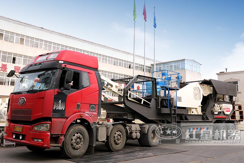 輪胎移動(dòng)破碎機(jī)發(fā)貨中，歡迎來(lái)廠參觀