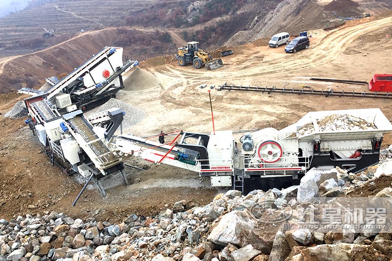大型碎石車生產(chǎn)現(xiàn)場實(shí)拍