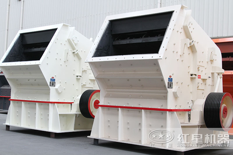 反擊破粒型好，適合對成品規(guī)格要求較高的砂石廠