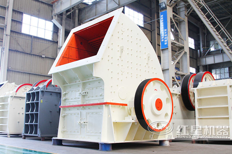 重錘式鵝卵石破碎機，一次成型經(jīng)濟實惠