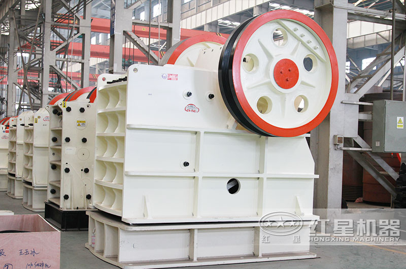 鄂式破碎機破碎比大，產量高