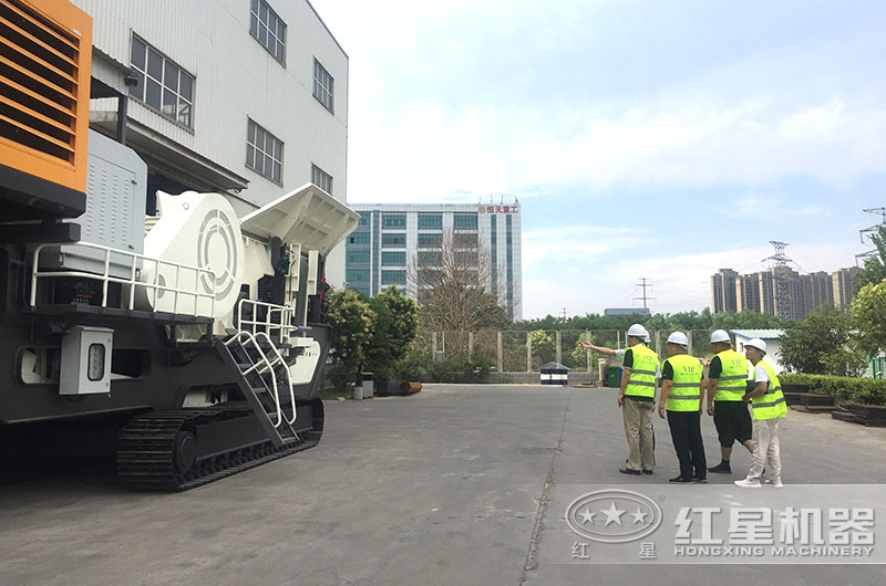 客戶來(lái)廠考察設(shè)備