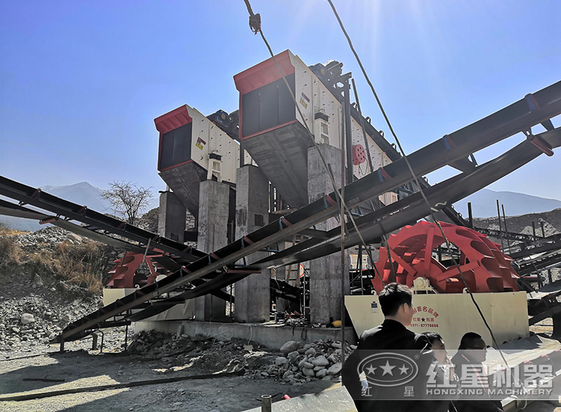 洗砂生產(chǎn)線已接近完工 洗砂生產(chǎn)線已接近完工